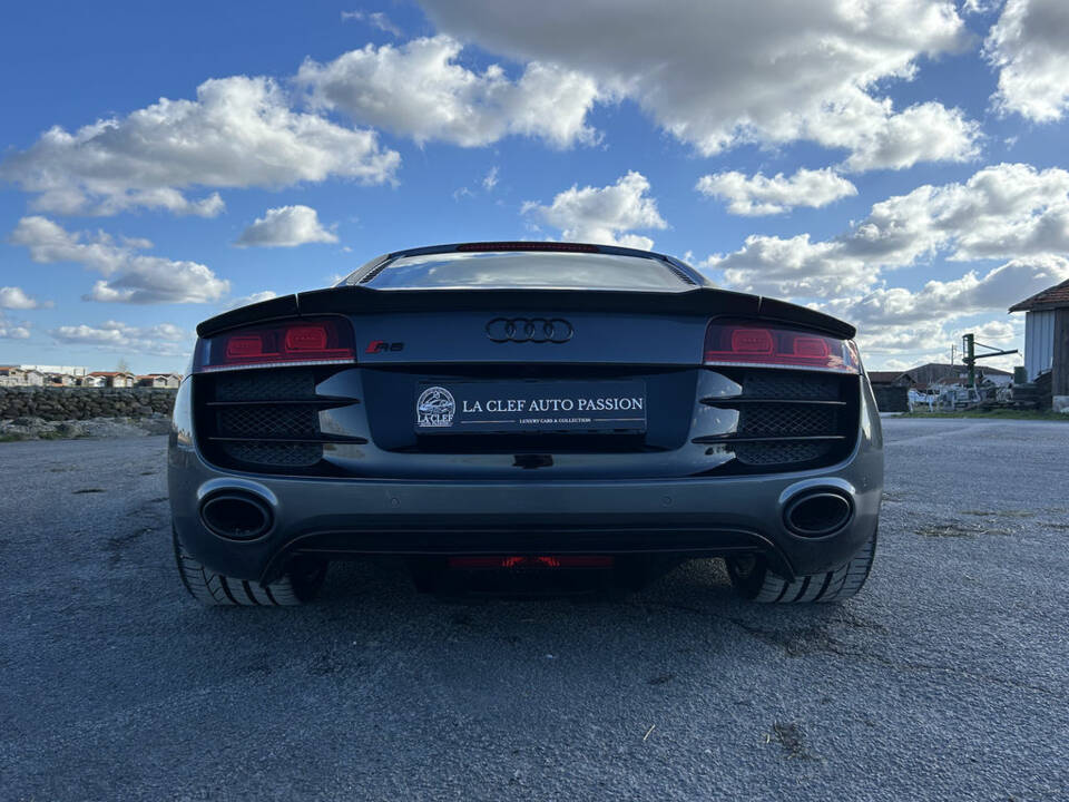 Image 3/5 of Audi R8 V10 (2009)
