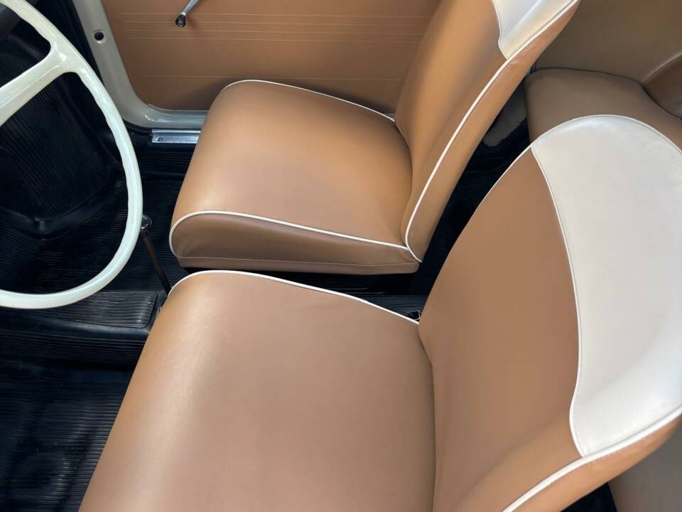 Image 13/25 of FIAT 500 F (1967)