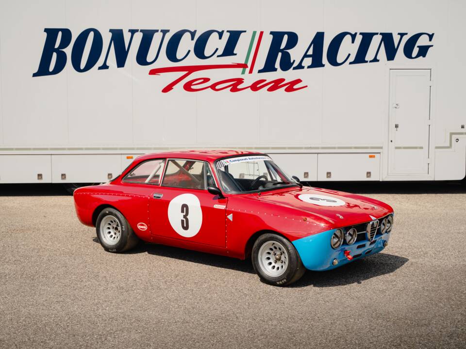 Imagen 1/81 de Alfa Romeo 1750 GT Veloce (1968)