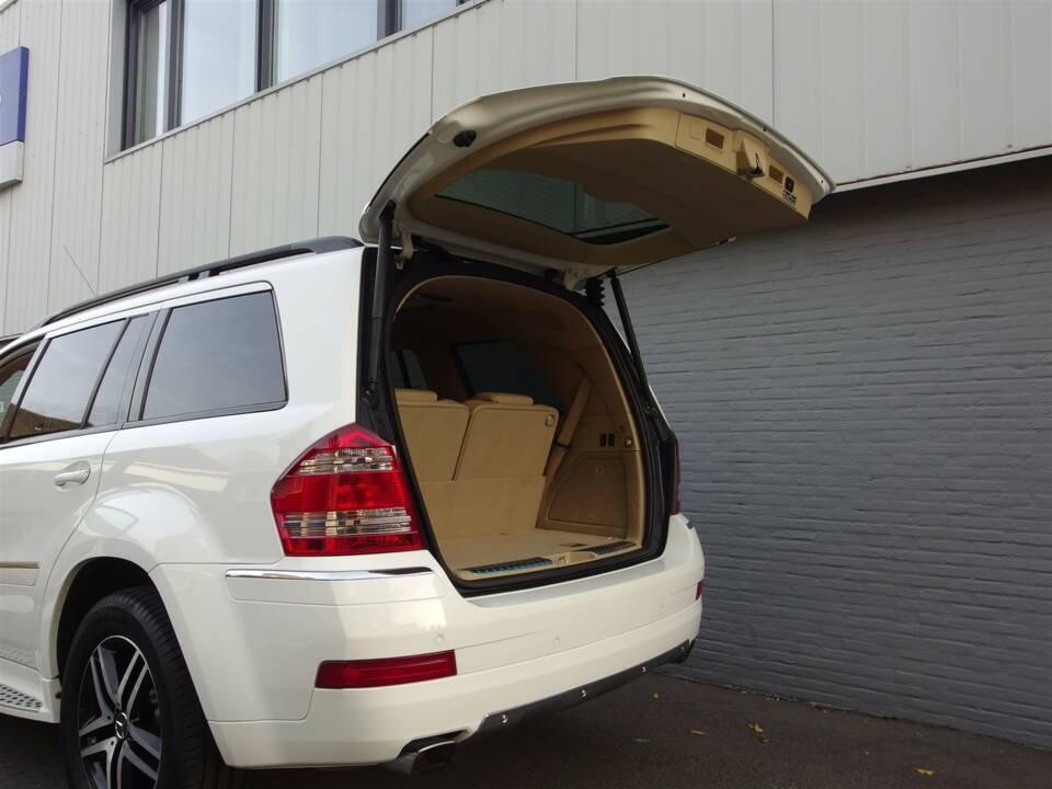 Bild 60/98 von Mercedes-Benz GL 450 4MATIC (2007)