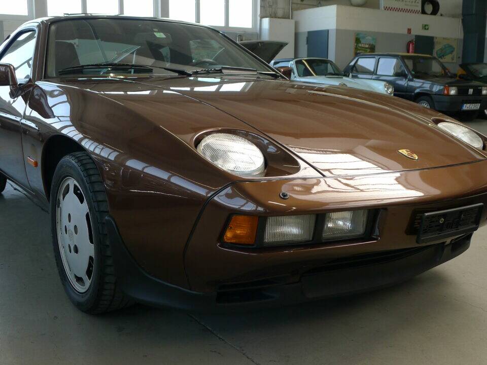 Image 1/50 of Porsche 928 S (1986)