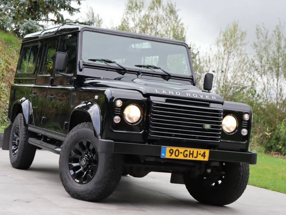 Bild 12/50 von Land Rover Defender 130 Double Cab (2007)