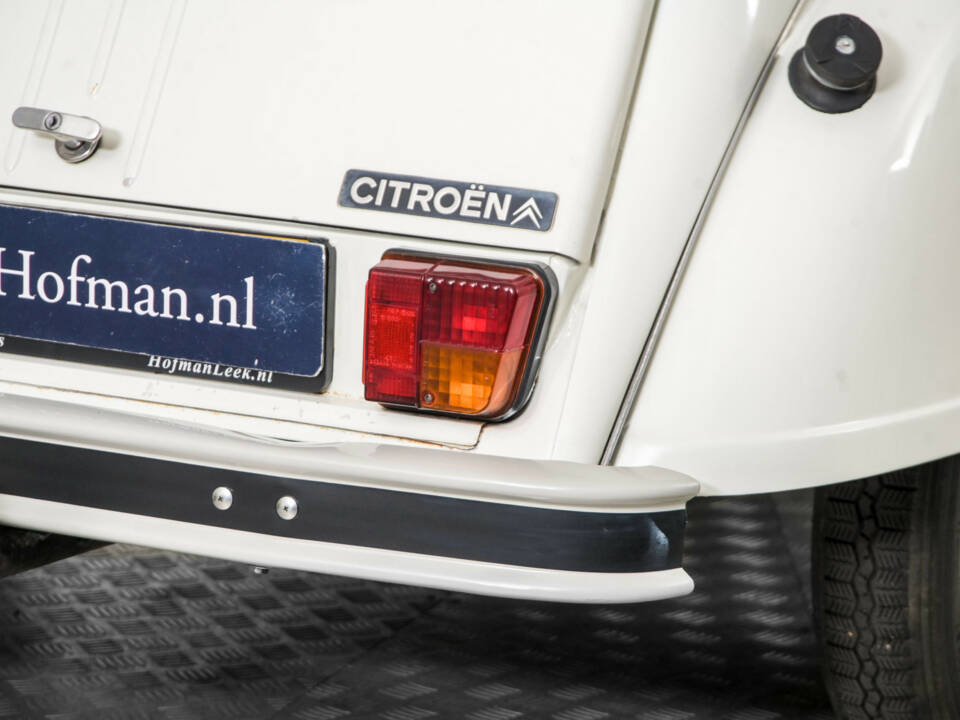 Image 31/50 de Citroën 2 CV 6 (1986)