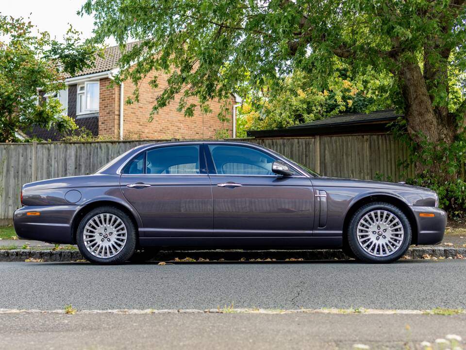 Afbeelding 2/47 van Jaguar XJ 2.7 D (2008)
