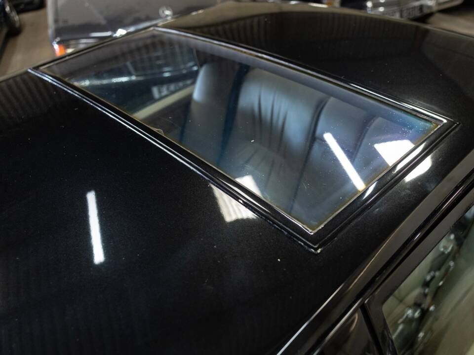 Image 44/44 de Aston Martin Lagonda (1981)