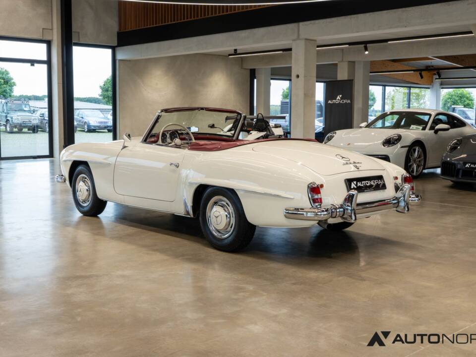 Imagen 2/74 de Mercedes-Benz 190 SL (1959)