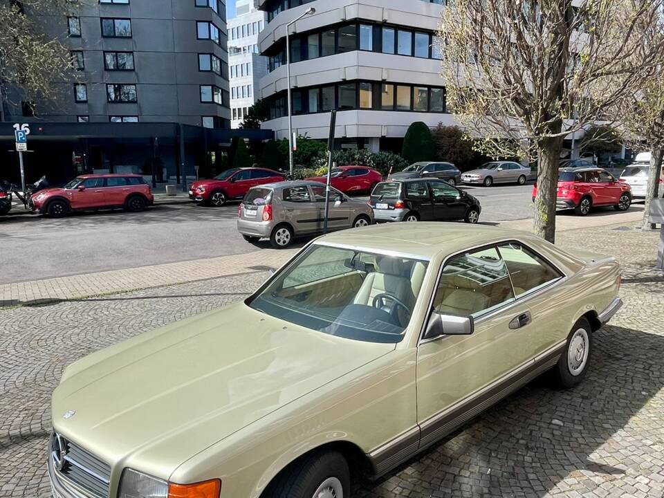 Bild 17/65 von Mercedes-Benz 380 SEC (1983)