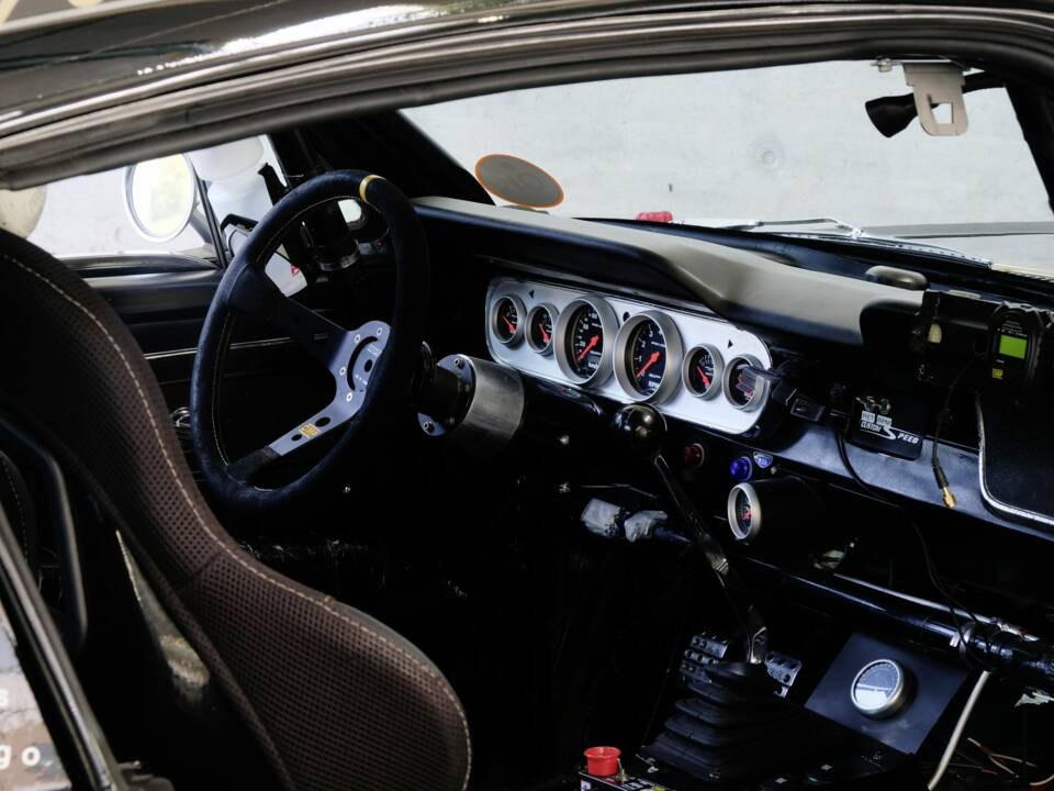 Bild 23/50 von Ford Mustang 289 (1966)