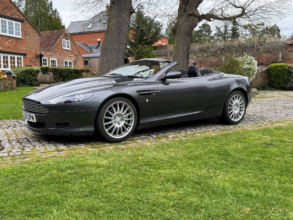 Image 3/25 of Aston Martin DB 9 Volante (2005)