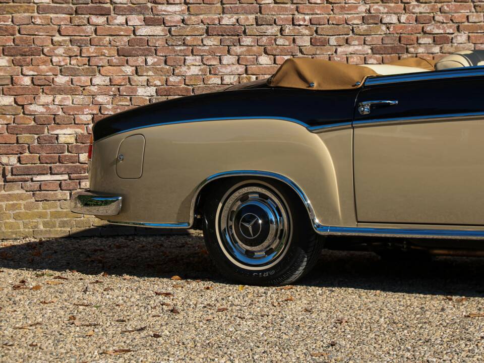 Imagen 40/50 de Mercedes-Benz 220 S Cabriolet (1956)