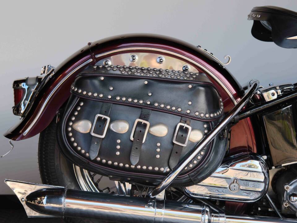 Immagine 12/79 di Harley-Davidson EL Knucklehead (1941)