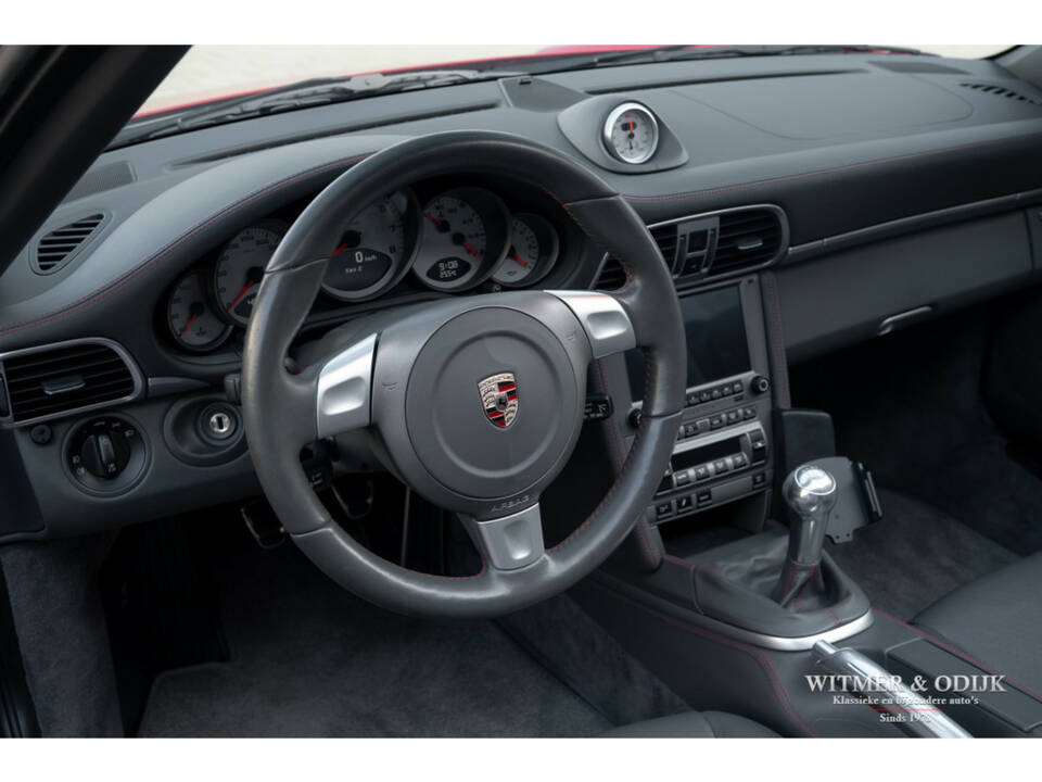 Image 16/30 of Porsche 911 Carrera S (2008)