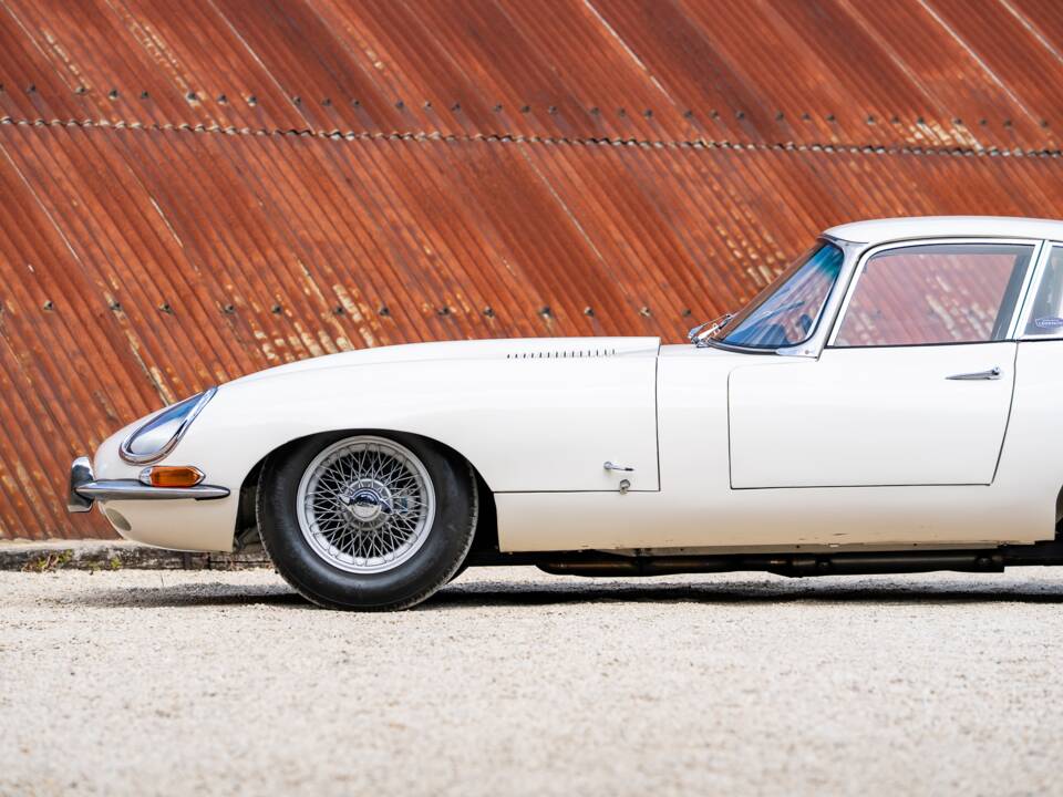 Afbeelding 42/46 van Jaguar E-Type 3.8 (1962)