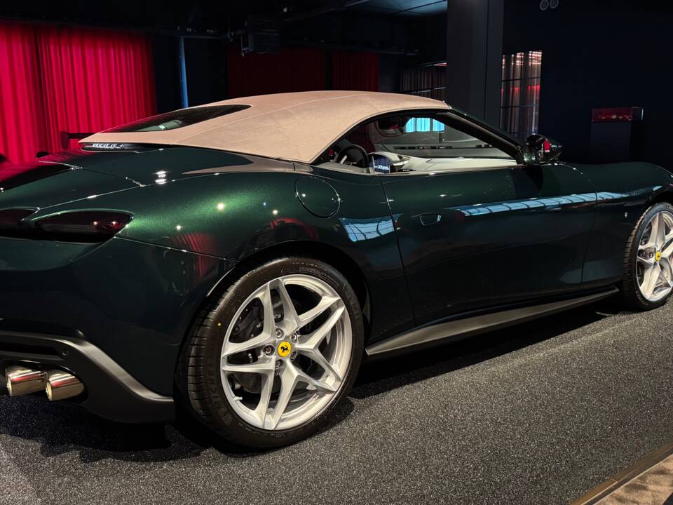 Bild 13/97 von Ferrari Roma Spider (2011)