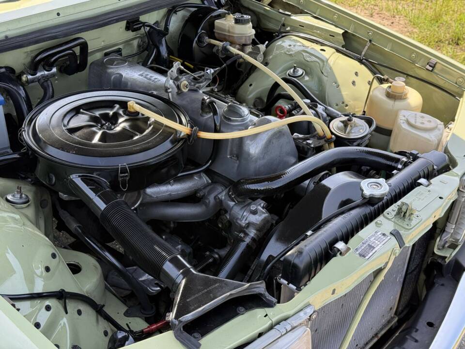 Bild 13/21 von Mercedes-Benz 300 TD (1978)