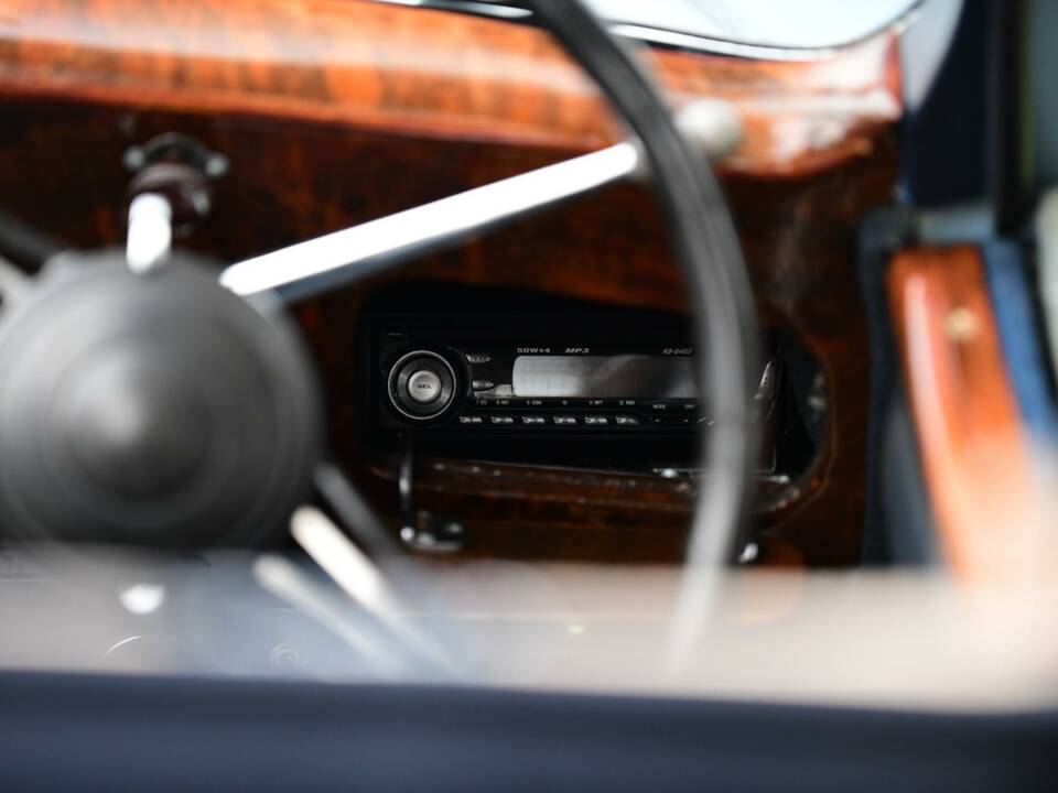 Image 42/50 of Triumph 2000 Roadster (1949)