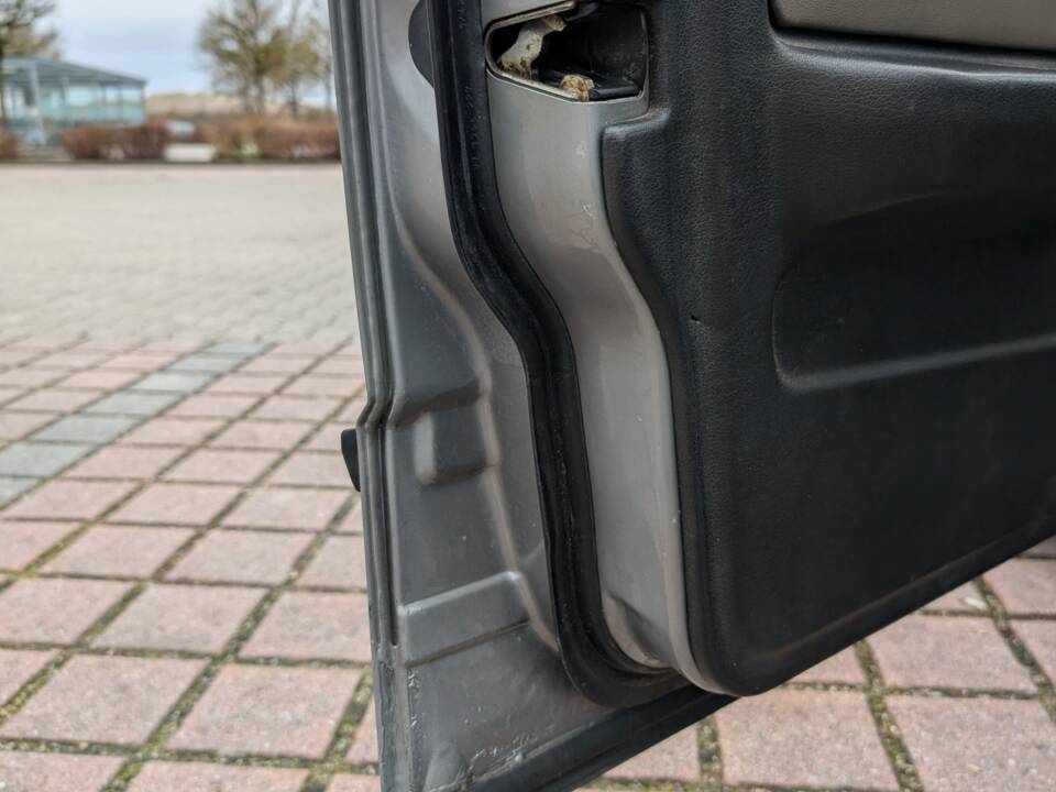 Bild 7/20 von BMW 530i (1988)