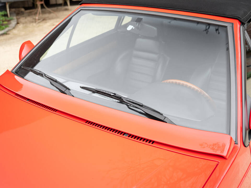 Bild 19/56 von Maserati Spyder (1991)