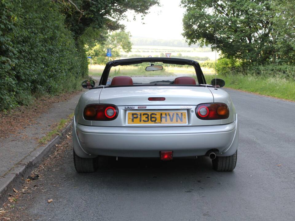 Afbeelding 5/17 van Mazda MX-5 1.8 (1997)