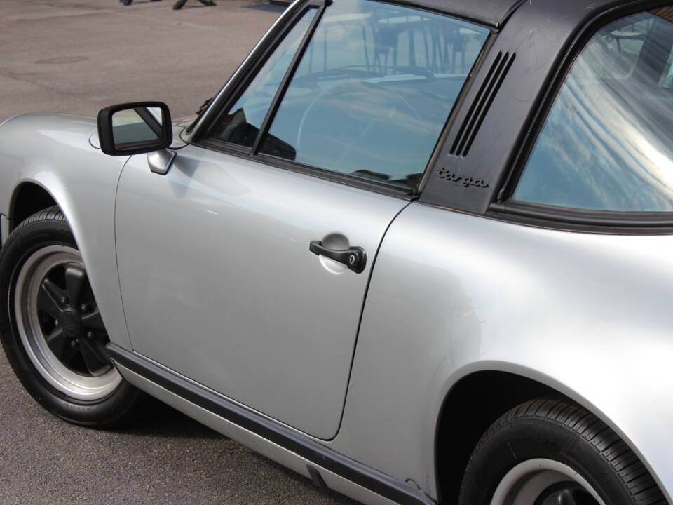 Bild 15/19 von Porsche 911 SC 3.0 (1982)