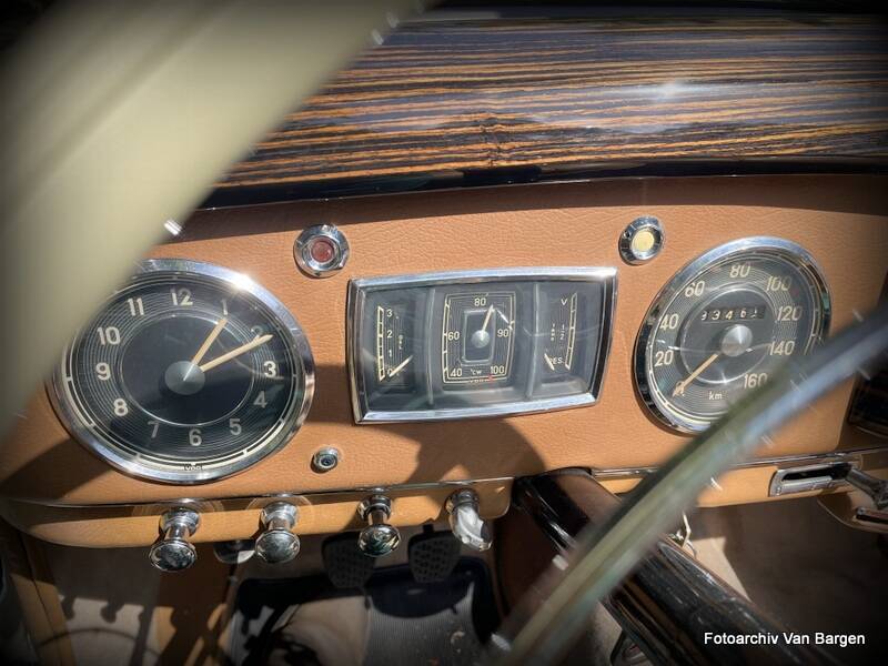 Image 33/38 of Mercedes-Benz 220 Cabriolet A (1954)
