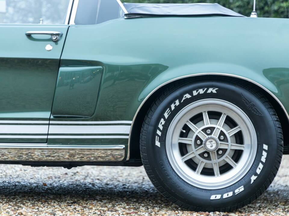 Immagine 32/50 di Ford Shelby GT 350 (1968)