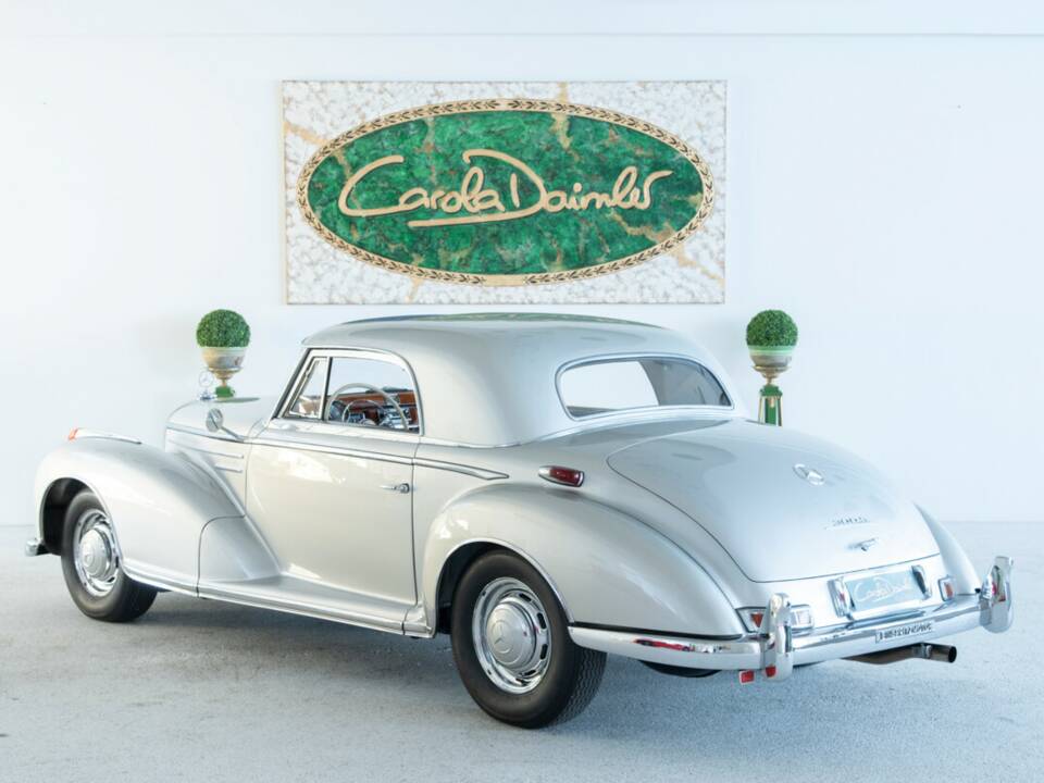 Immagine 6/39 di Mercedes-Benz 300 Sc Coupé (1956)