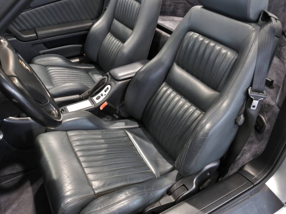 Image 18/32 of Alfa Romeo Spider 3.0 V6 24V (2002)