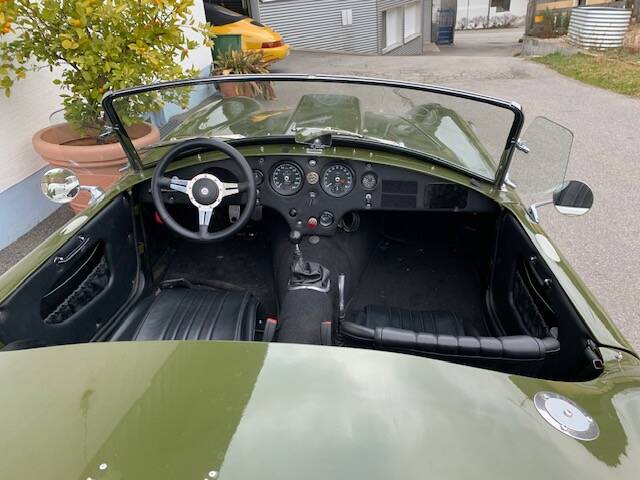 Immagine 4/6 di AC Cobra 289 (1990)