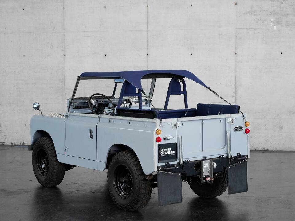 Bild 21/50 von Land Rover 88 (1961)
