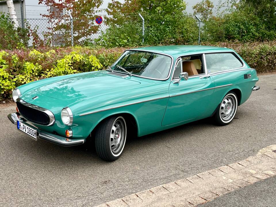 Bild 7/44 von Volvo 1800 ES (1973)