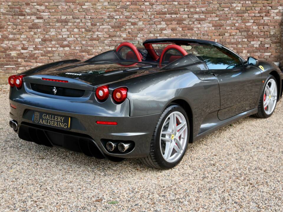 Bild 22/50 von Ferrari F430 Spider (2007)