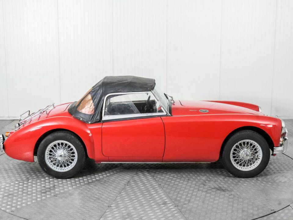 Bild 43/50 von MG MGA 1600 (1900)