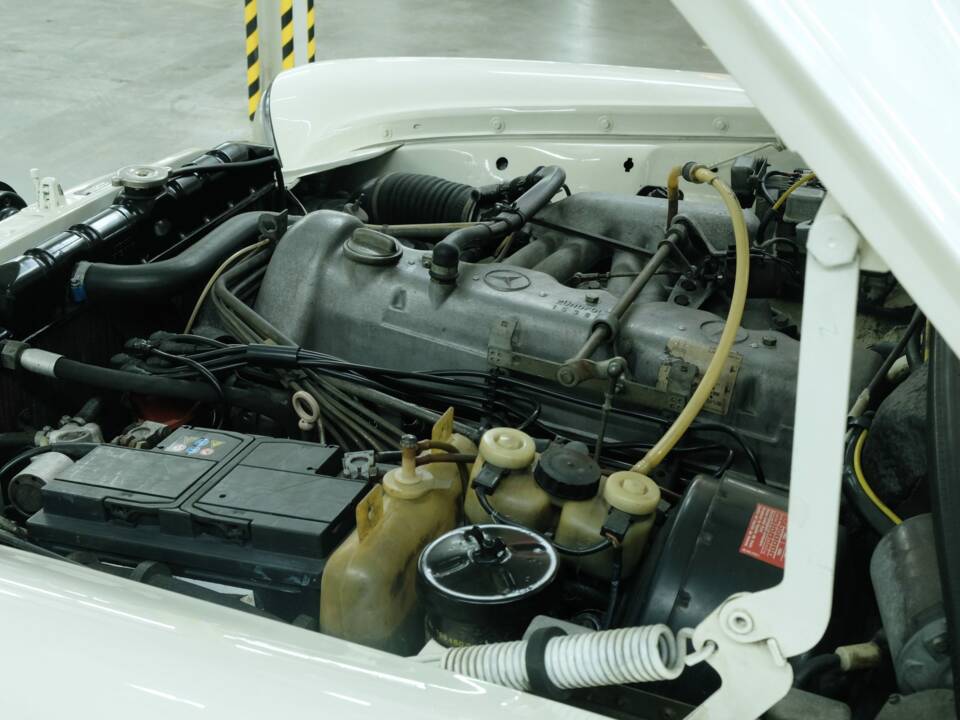 Afbeelding 47/70 van Mercedes-Benz 300 SEL (1968)