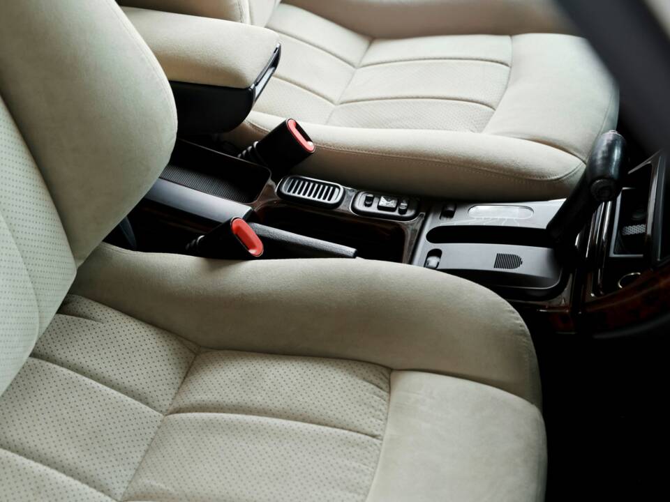 Image 24/46 of Lancia Kappa 3.0 (1999)