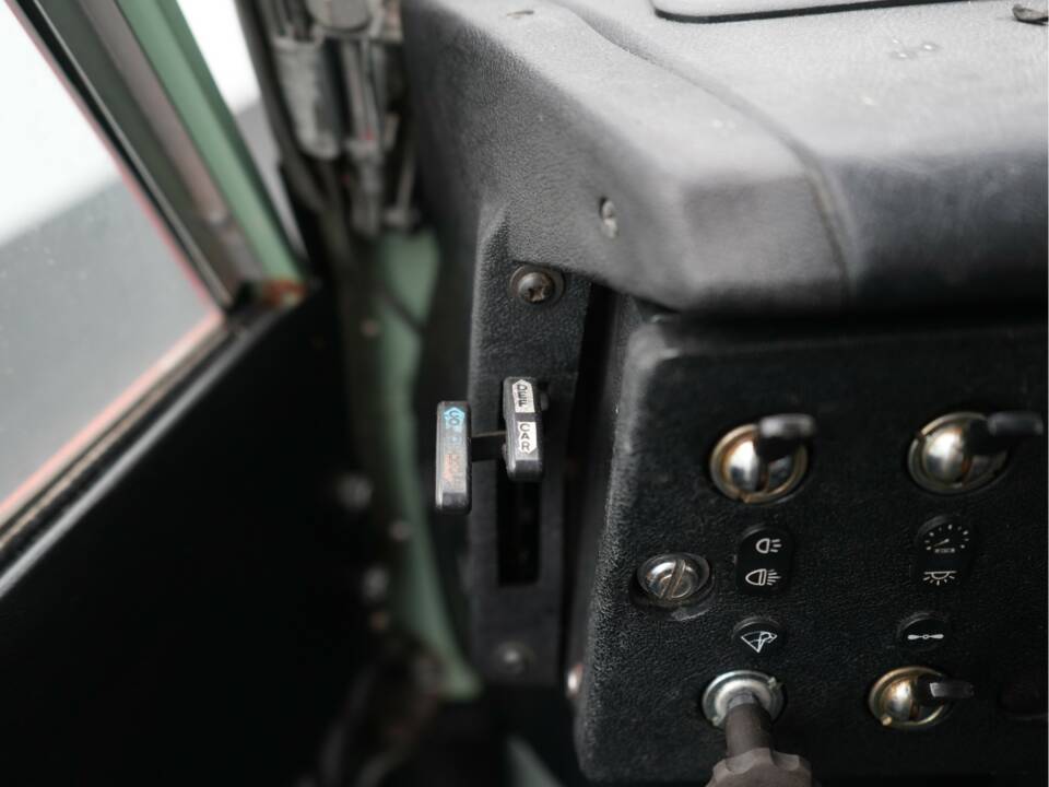 Bild 25/46 von Land Rover 109 (1973)