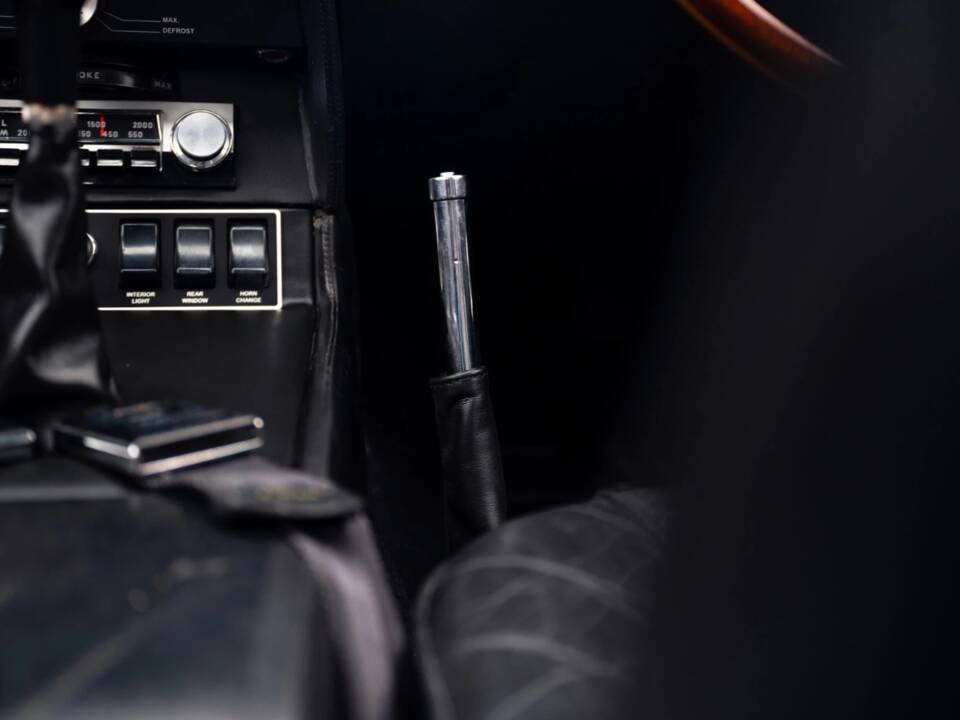 Image 34/63 de Aston Martin DBS (1968)