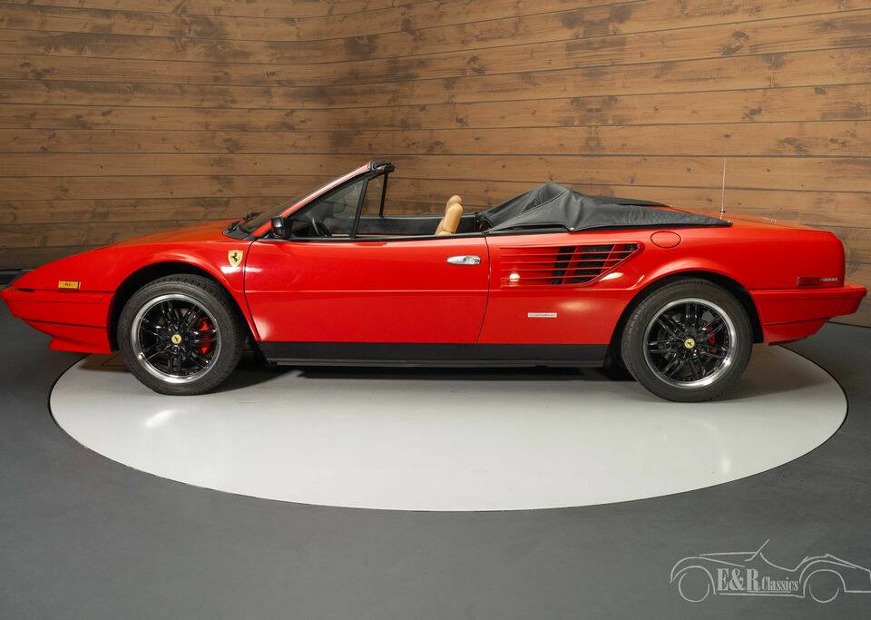 Image 6/8 of Ferrari Mondial 3.2 (1985)