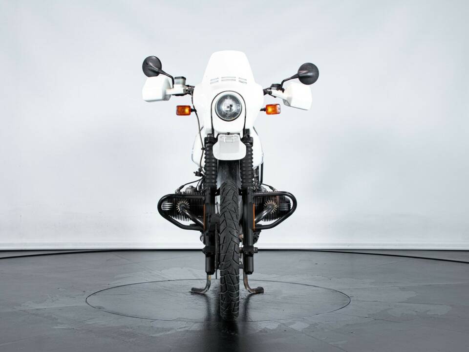 Image 3/50 de BMW R 80 GS (1989)