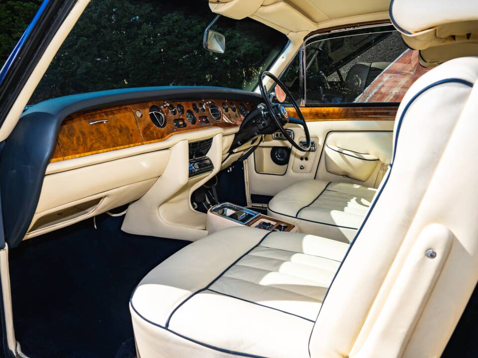 Image 11/15 of Rolls-Royce Silver Spur Park Ward (1969)