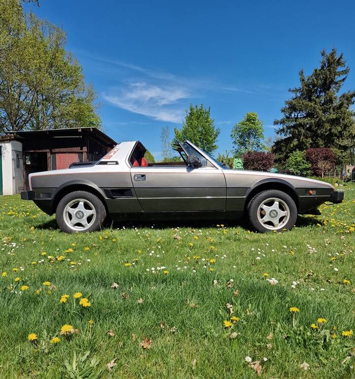 Image 8/95 of FIAT X 1&#x2F;9 (1985)