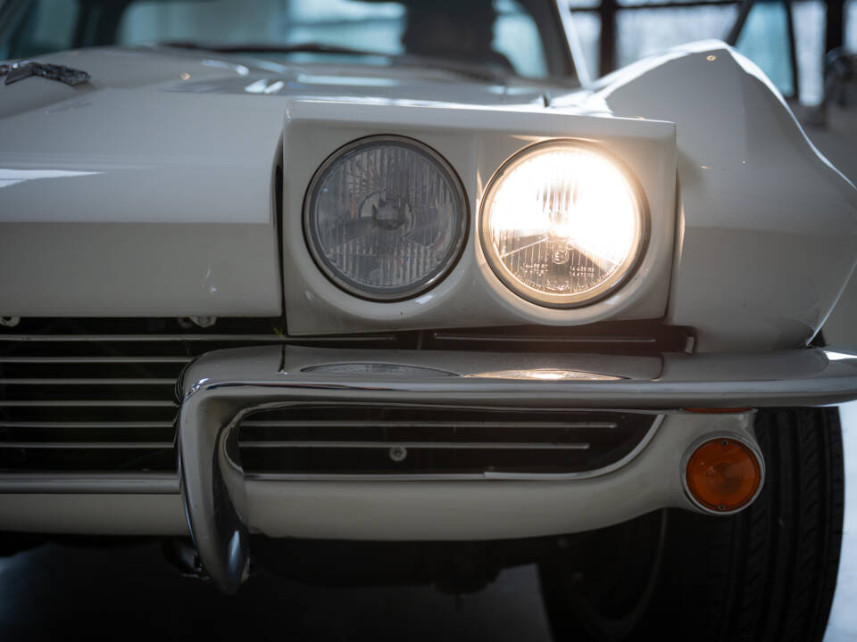 Image 20/28 de Chevrolet Corvette Sting Ray Convertible (1964)