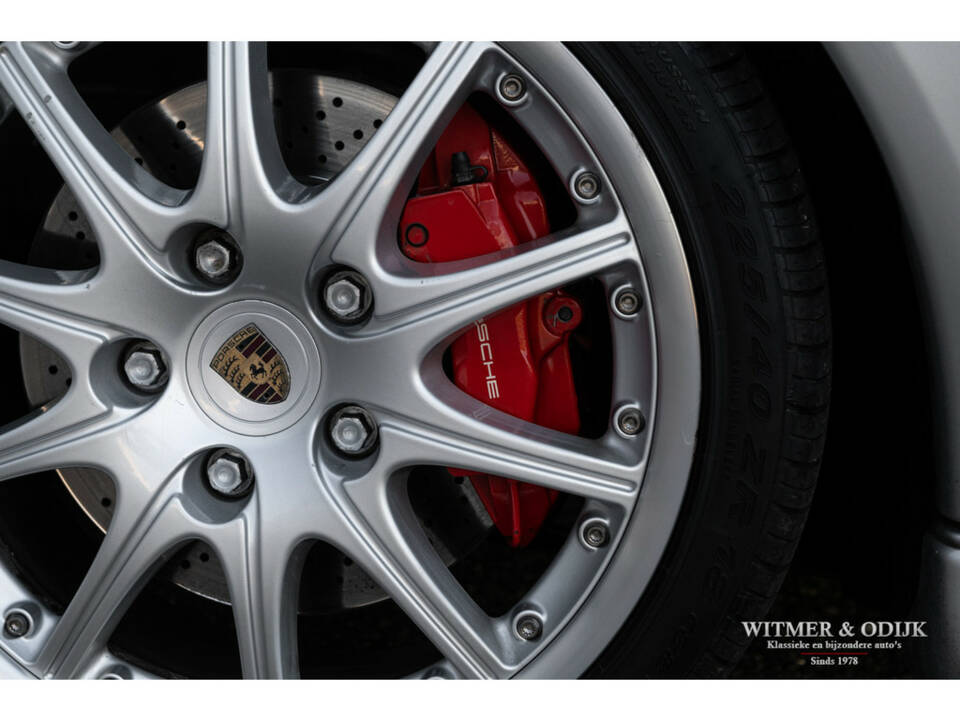 Image 29/33 of Porsche 911 GT3 (2000)