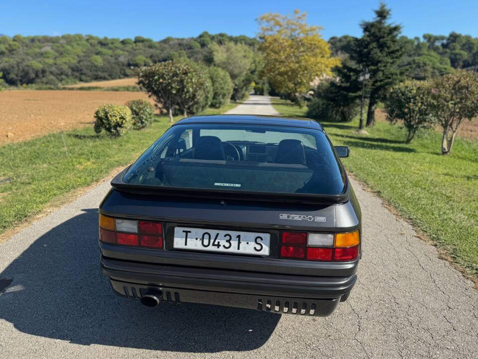 Image 12/35 of Porsche 924 S (1986)