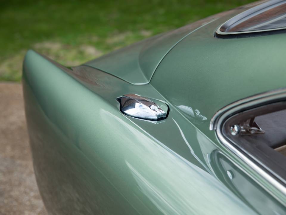 Bild 28/50 von Aston Martin DB 4 GT (1961)