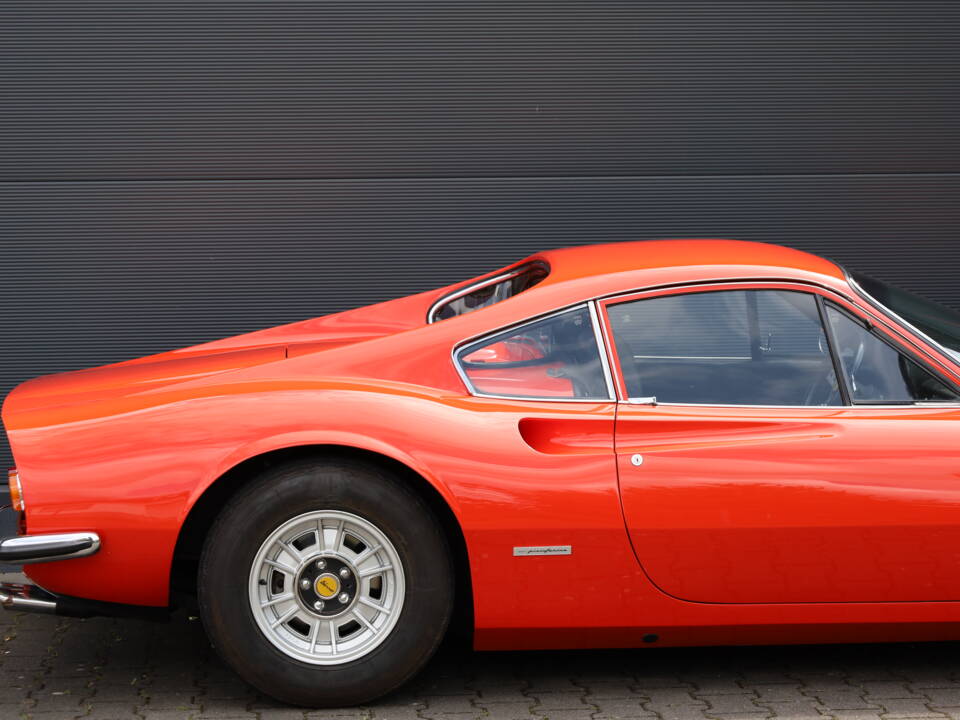 Bild 29/35 von Ferrari Dino 246 GT (1972)