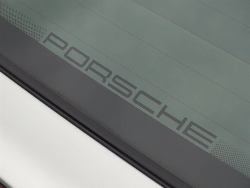 Bild 43/100 von Porsche 911 Carrera 4S (2002)