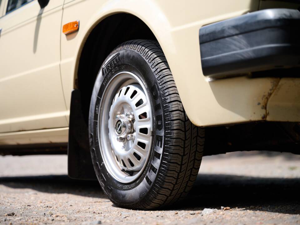 Imagen 28/50 de Triumph Acclaim (1983)