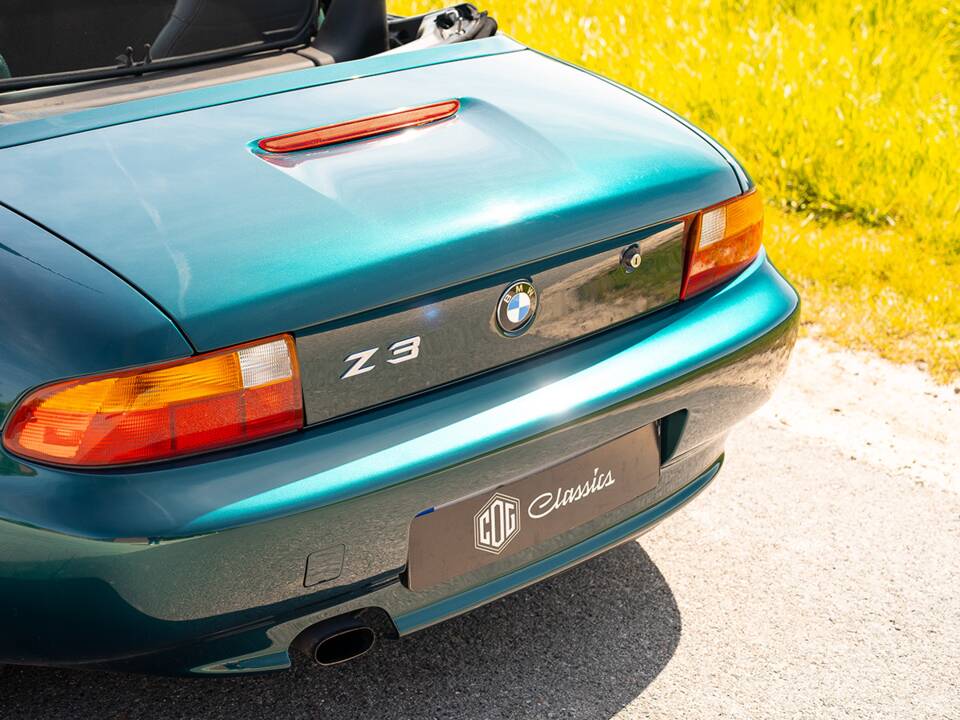 Bild 14/39 von BMW Z3 1.8 (1998)