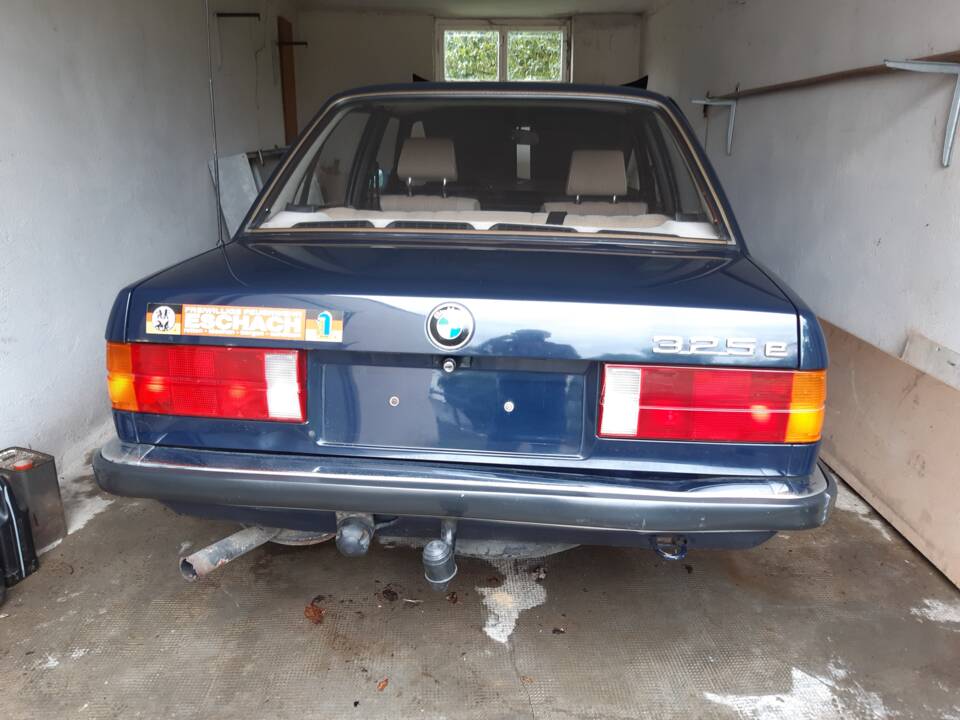 Imagen 2/8 de BMW 325e (1986)